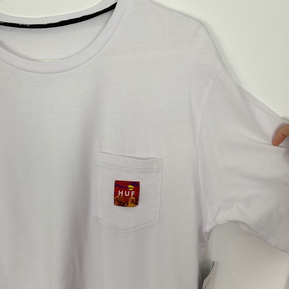 HUF Men's long sleeve pocket tee - Picture 4 of 8